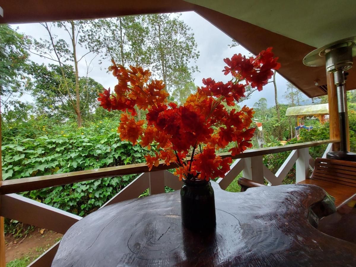 Dahilayan Comfy Cabin Manolo Fortich ภายนอก รูปภาพ